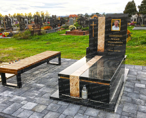 Детские надгробные памятники из гранита - Львов.